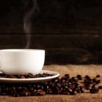 Cafeaua decofeinizată pentru liniște seara