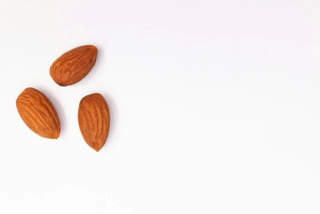 Photo almond milk coffee recipe sweetener
