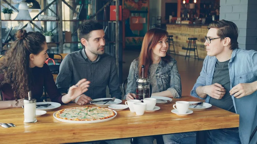 Photo common mistakes socializing cafes